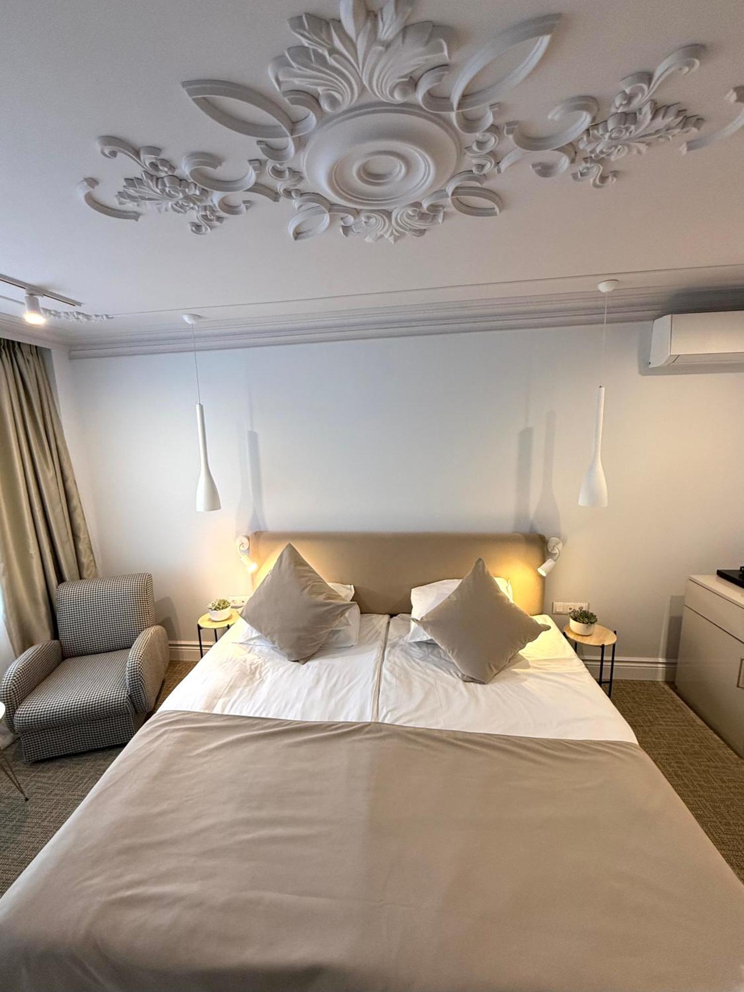 Atlantic Hotel - Free Parking Sofia Luaran gambar