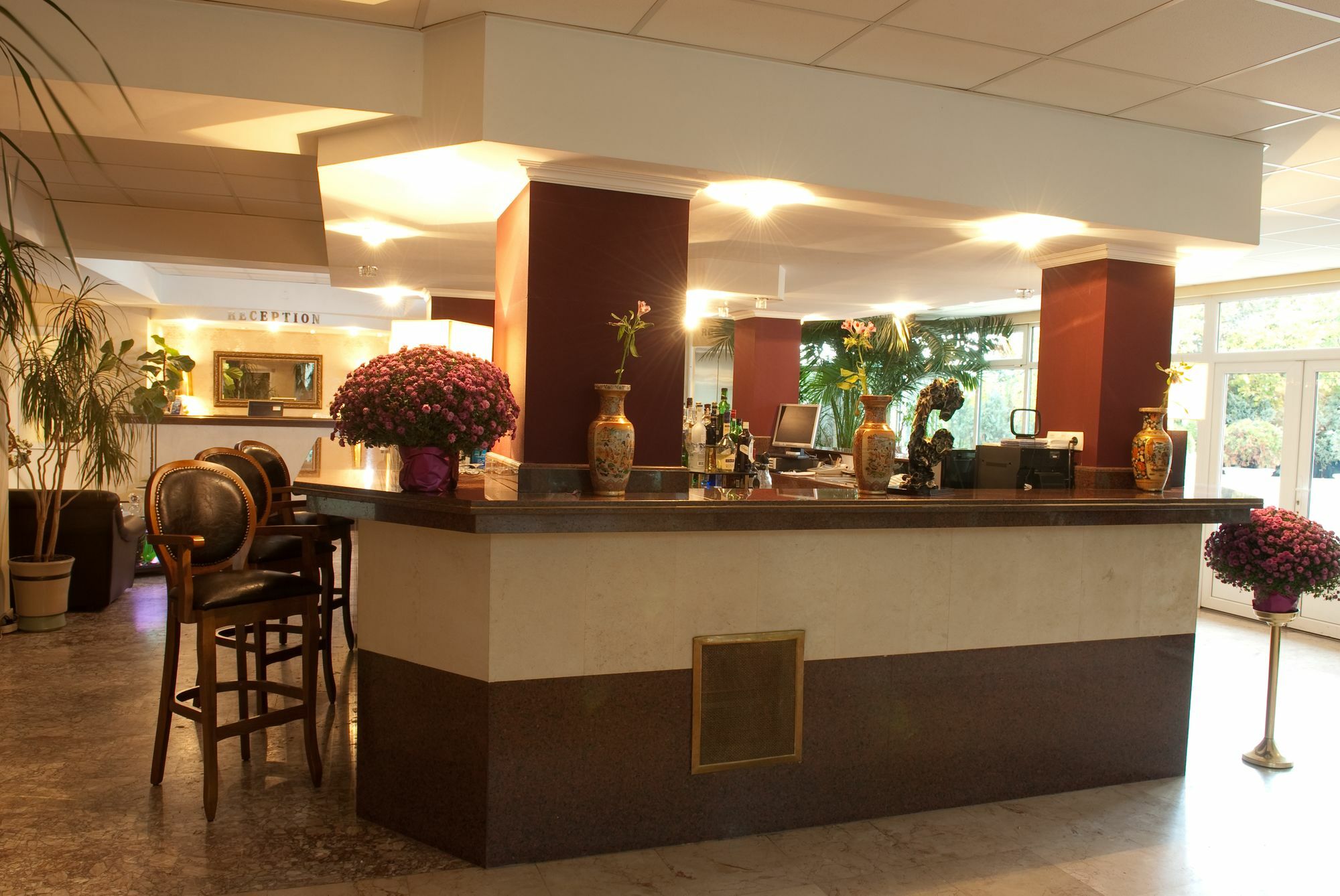 Atlantic Hotel - Free Parking Sofia Luaran gambar